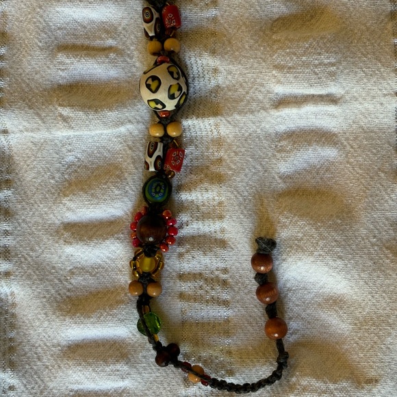 The World’s Funkiest Choker - Picture 3 of 5